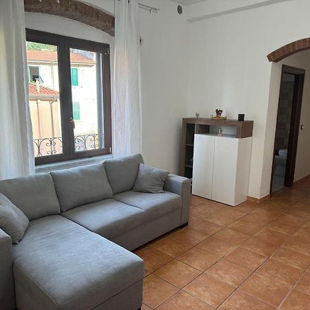 Casa Nanda Apartment Carrara Exterior photo